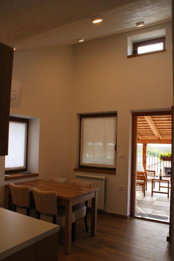 Hotel G House Dutovlje Esterno foto